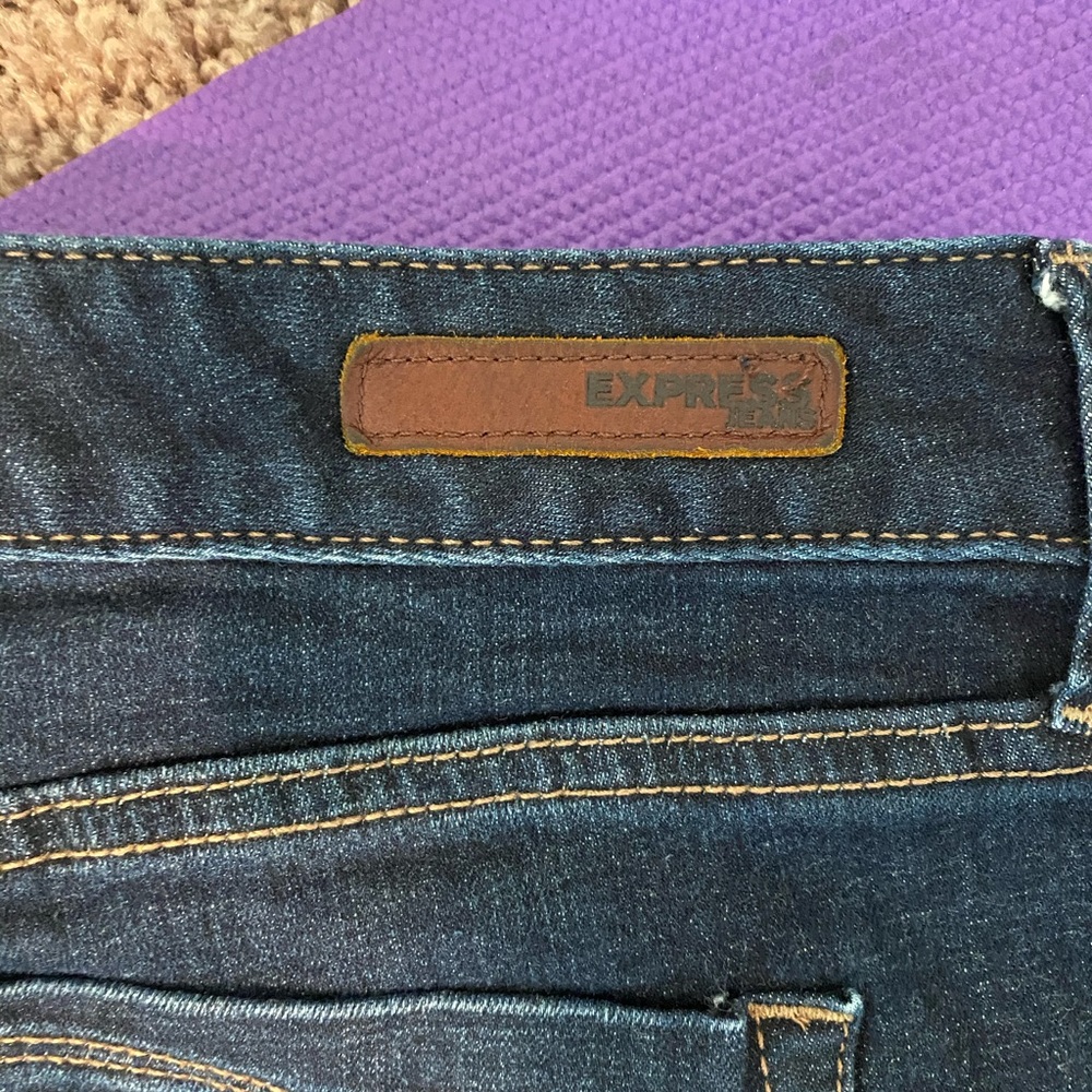Jeans - Picture 2 of 6